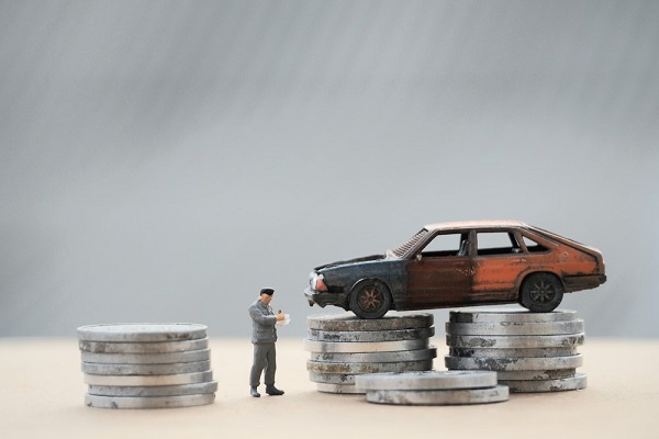 Biaya Asuransi Mobil All Risk