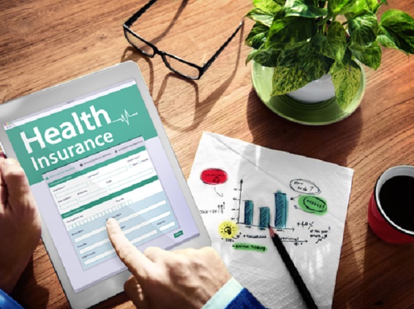 Strategi Pemasaran Asuransi: Tips Sukses Cara Menawarkan Asuransi Agar Nasabah Tertarik untuk Membeli Produk Asuransi Kesehatan yang Agen Tawarkan